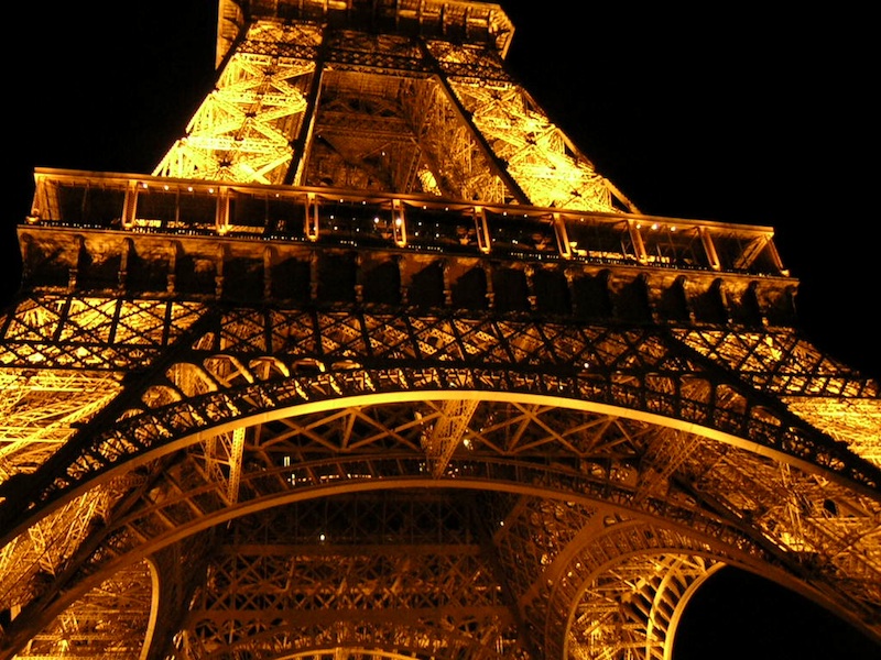 https://www.suntoursinternational.com/wp-content/uploads/2026/02/france-eiffel-night.jpg